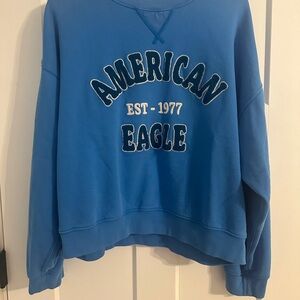 American Eagle Outfitters Blue crewneck sweatshirt